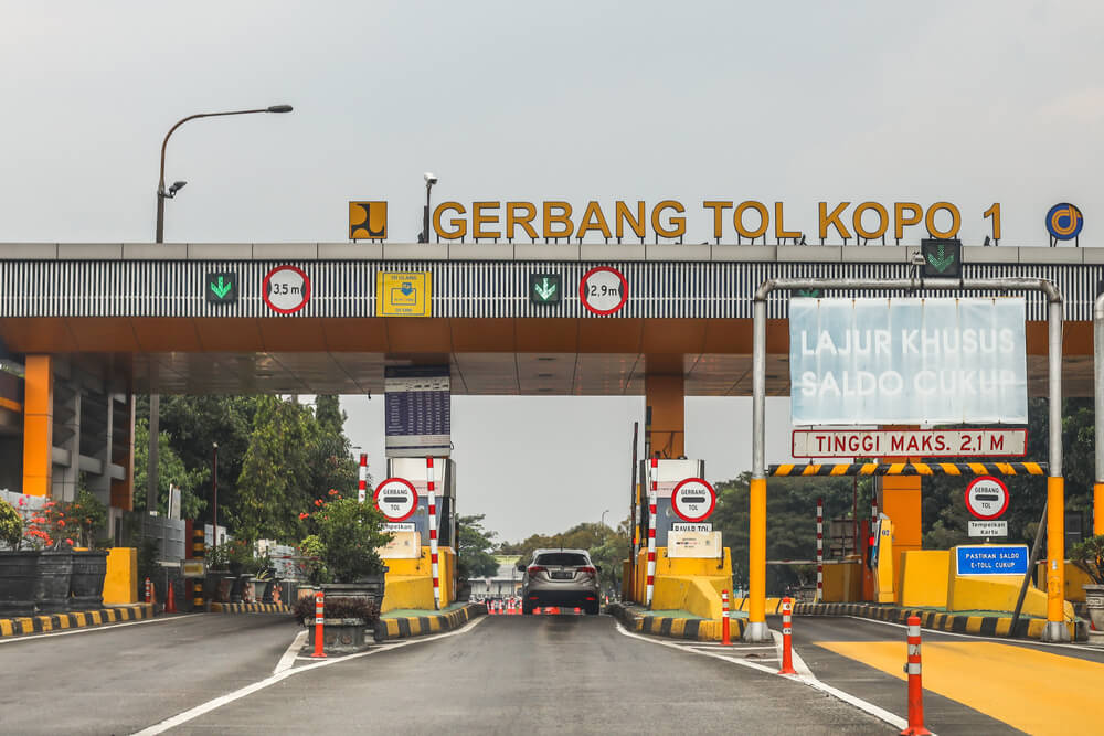 Arus Balik 2026: Tol Jakarta-Bandung Padat Jelang Sekolah