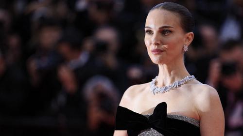 Natalie Portman Hamil Anak Ketiga di Usia 44