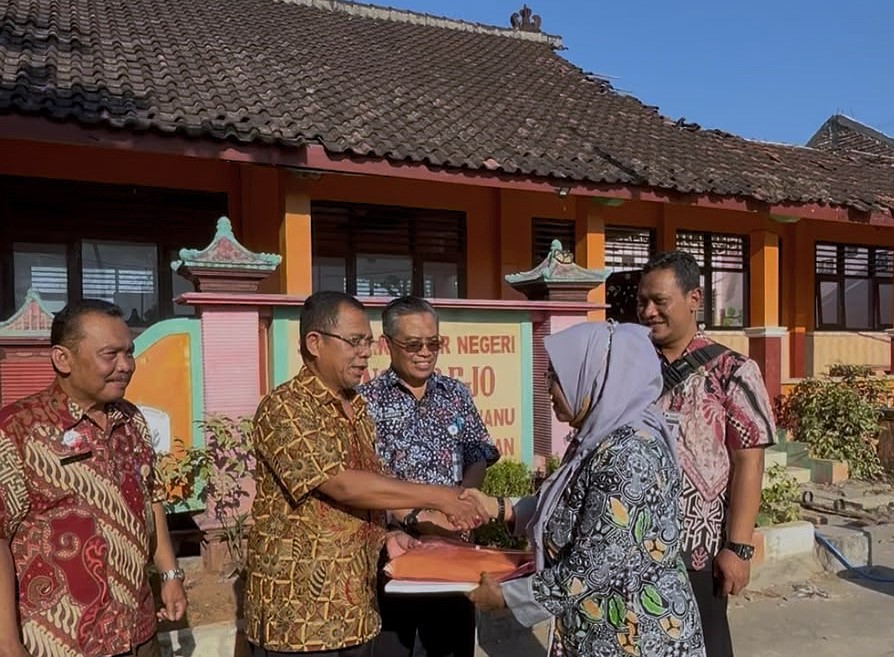 Kepsek SDN Tanggirejo Apresiasi Prabowo atas Revitalisasi