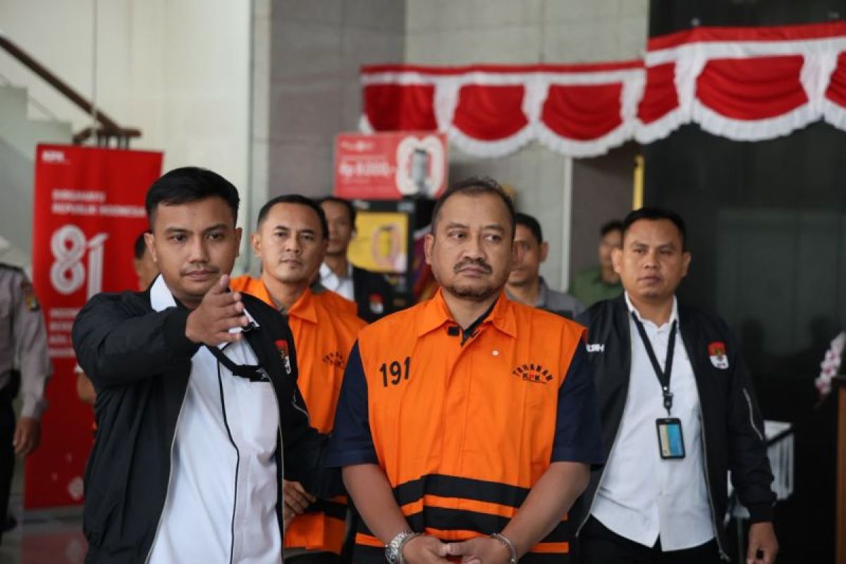 KPK Tetapkan Anggota Polri Tersangka Pemerasan Bupati